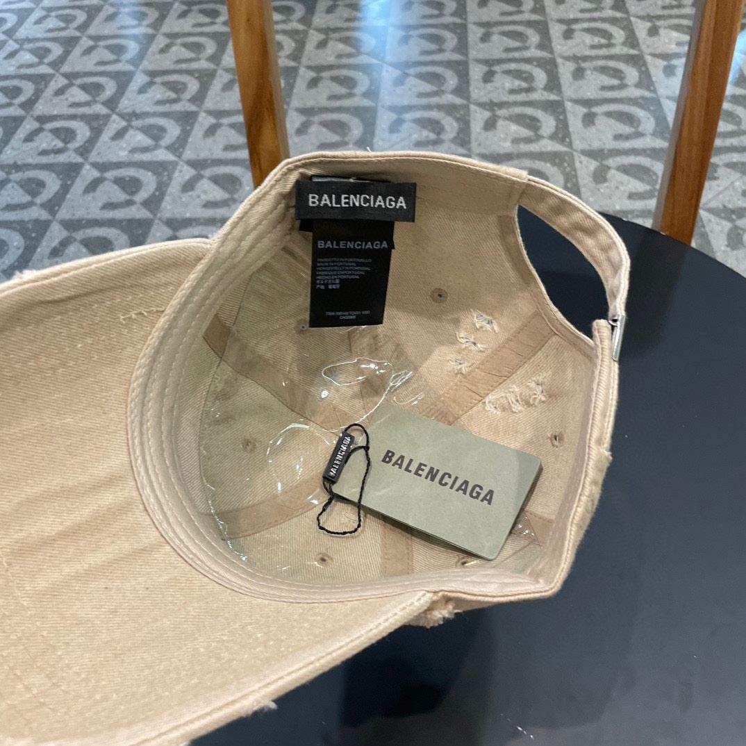 Balenciaga Caps